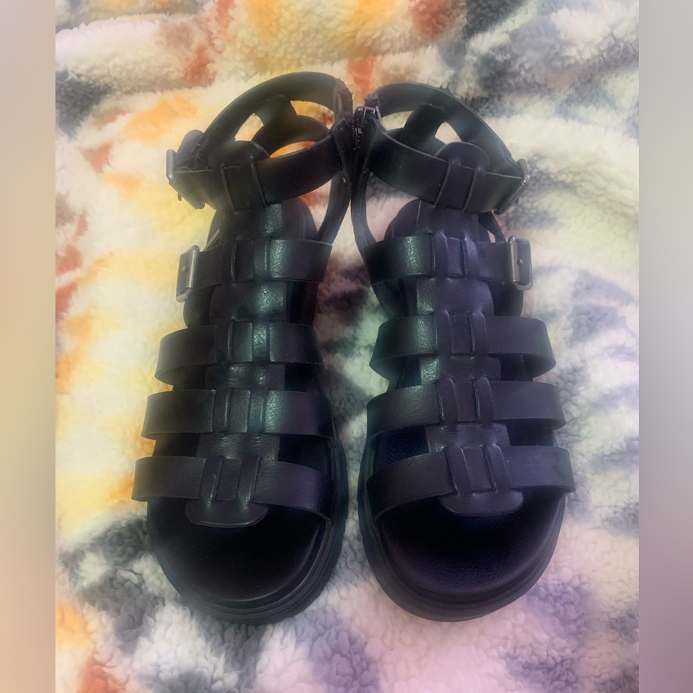 MIA SANDAL